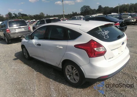 2012 Ford Focus Sel z USA, uszkodzony, nr VIN 1FAHP3M23CL404012